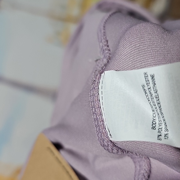 Reebok Lavender High-Waisted Tights Size Small New - Picture 6 of 8